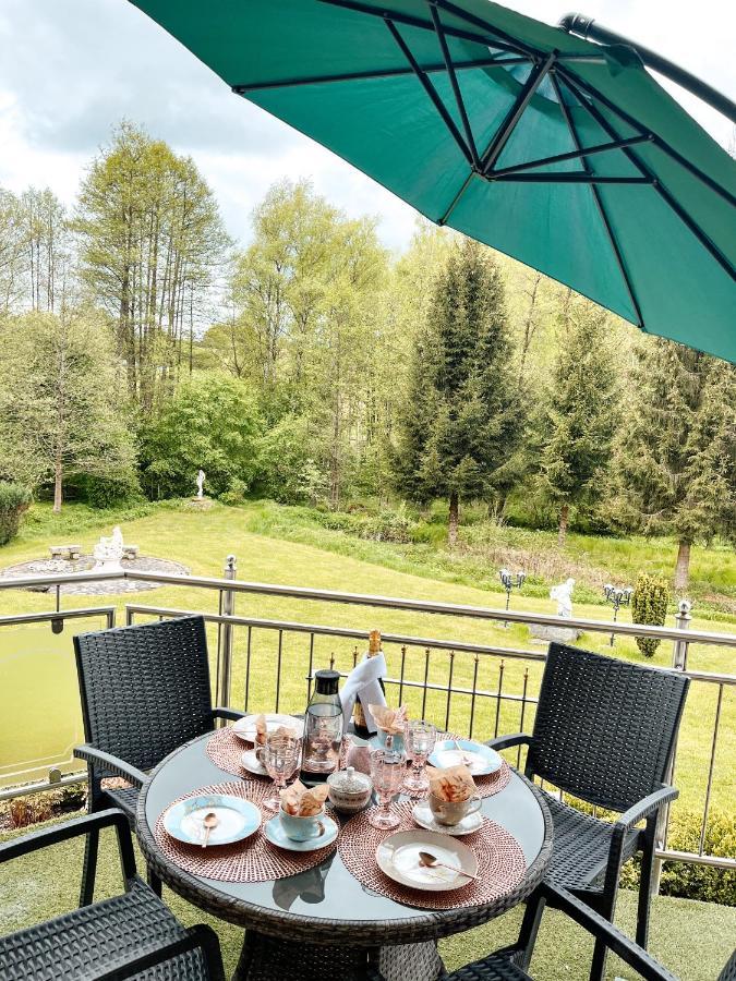 Apartamento Panorama-Residenz, Mit Pool Kötzting Exterior foto